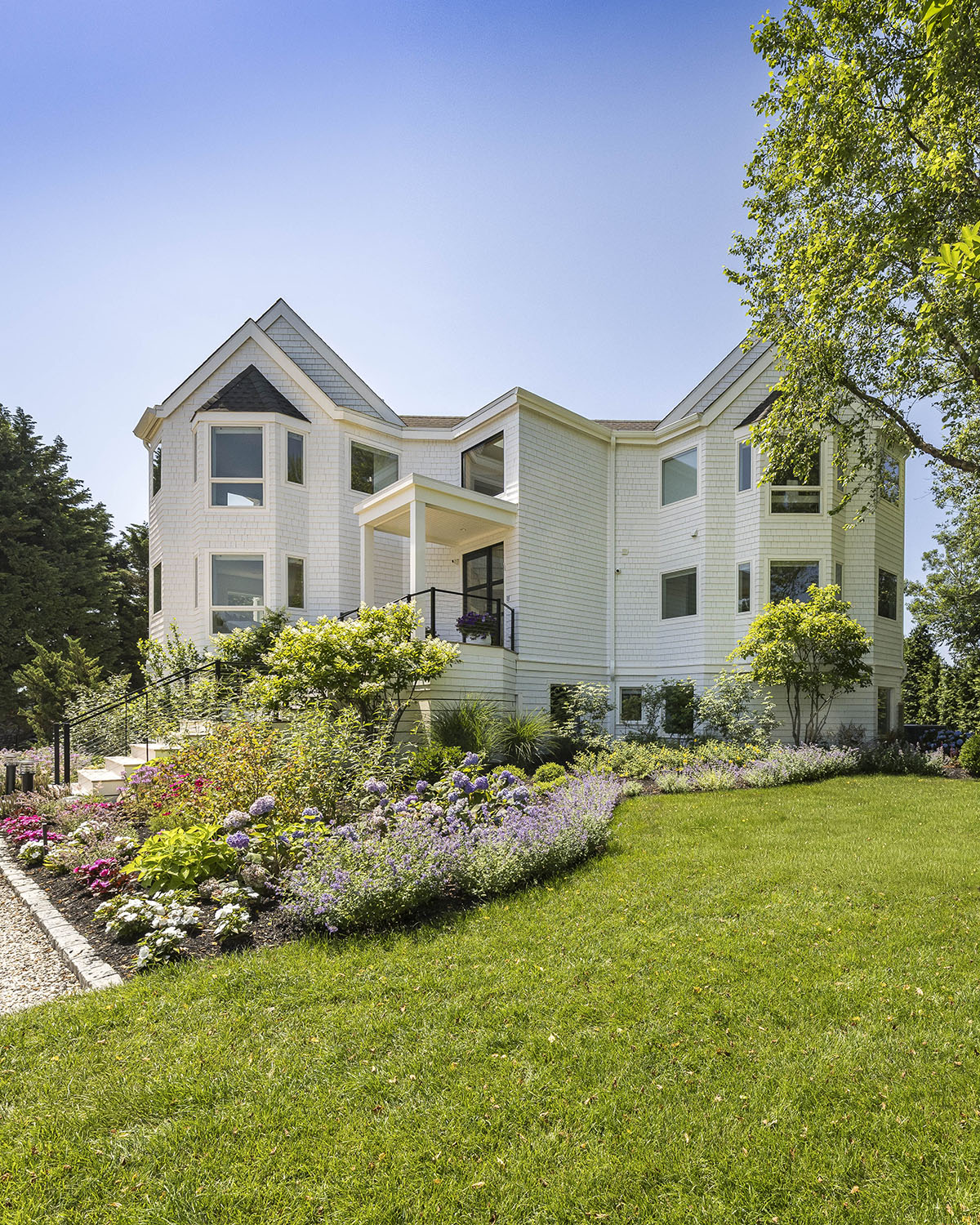 15 Stacy Dr, Westhampton Beach exteriors-28