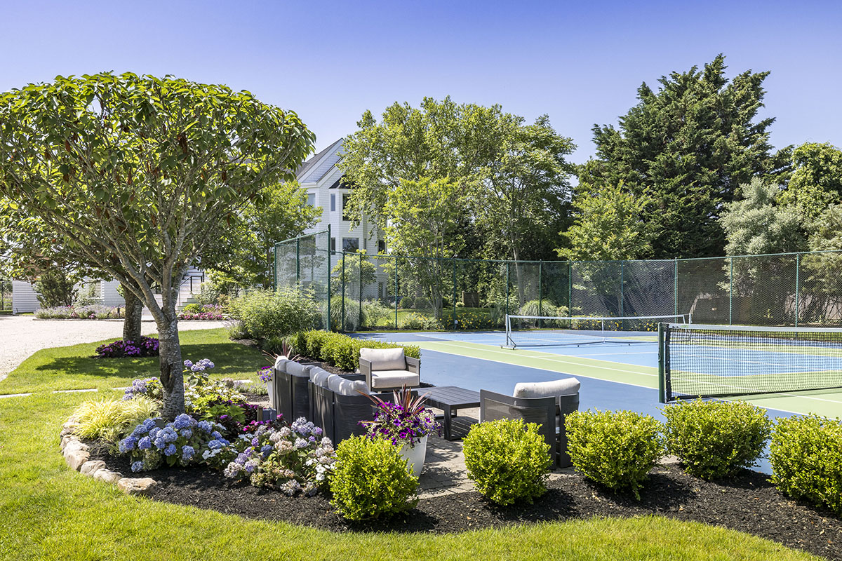 15 Stacy Dr, Westhampton Beach exteriors-42