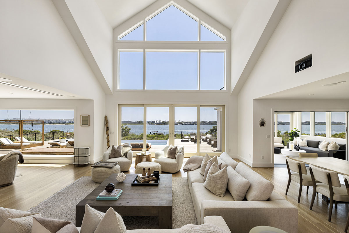 15 Stacy Dr, Westhampton Beach interiors -1